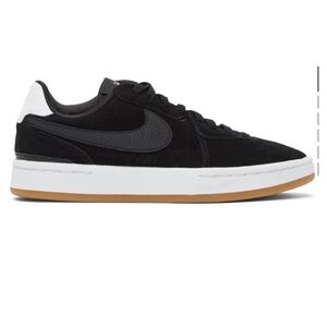 Black NikeCourt Blanc SE Sneakers